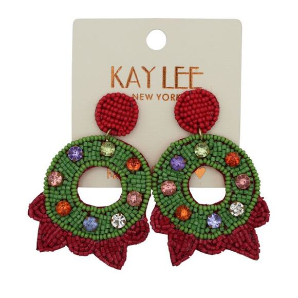 Kay Lee Christmas Wreath Seed Bead Earrings - Picture 1 of 2